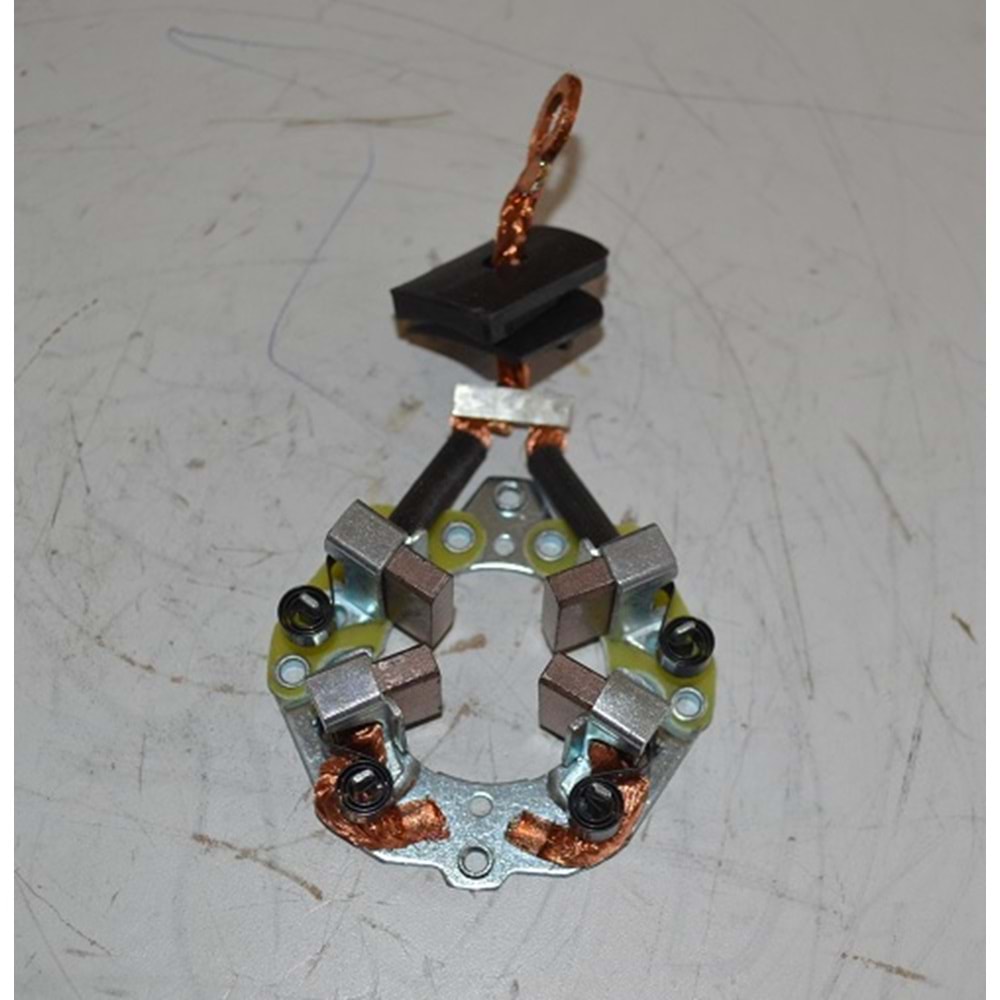 MARS KOMUR YUVA 12V SPRINTER 316 416 516 E250