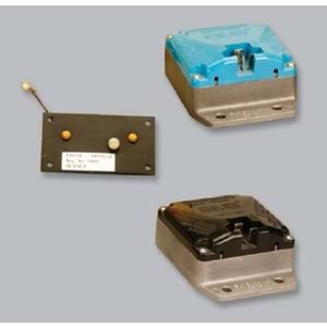 ELO ELEKTRONİK KONJEKTÖR 24V.3 FİŞLİ BOSCH T.