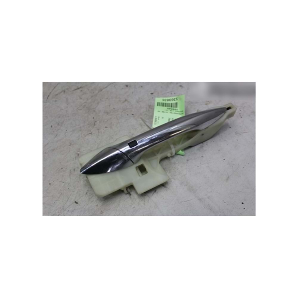 KAPI ACMA KOLU ON DIS SAG HYUNDAI YENI I30