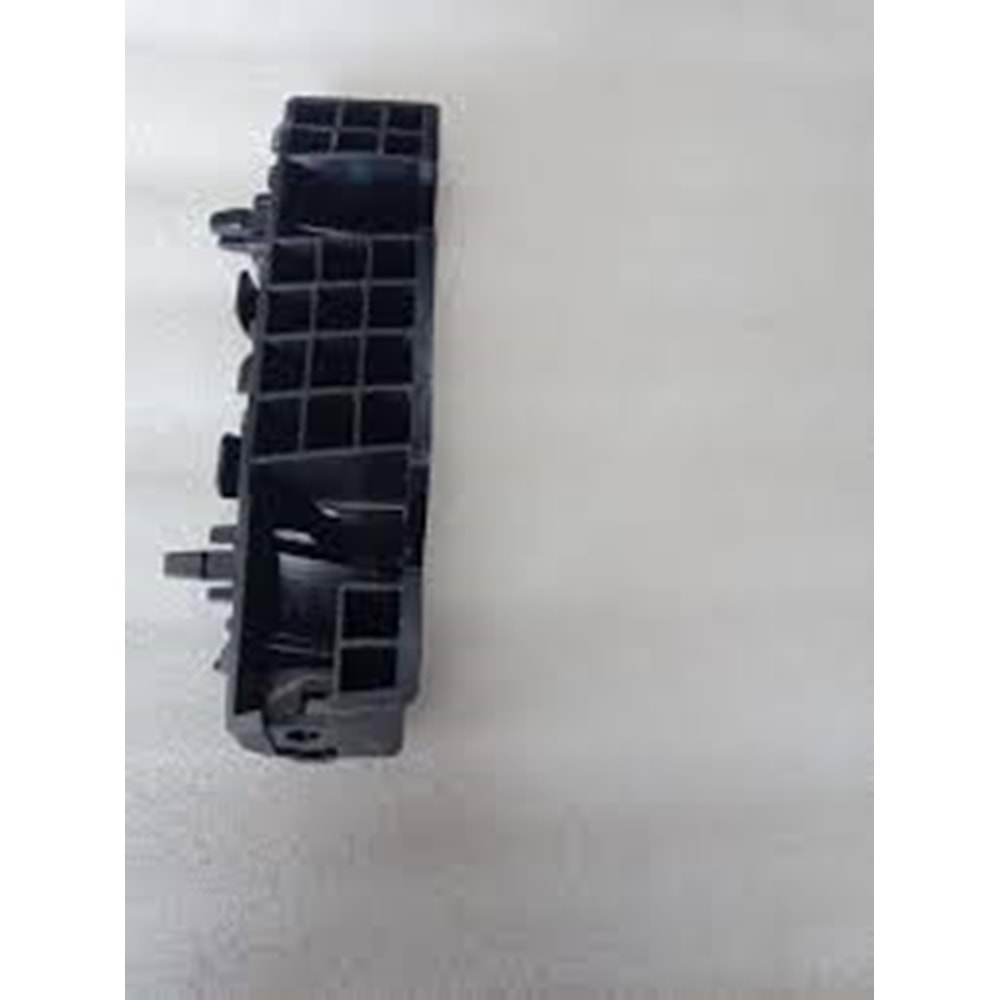 ÖN TAMPON BRAKETİ SOL HYUNDAİ İ20 21>