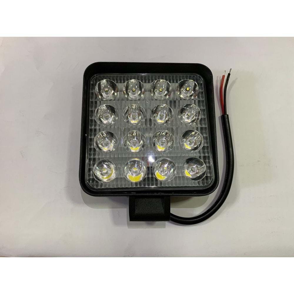 LED CALISMA LAMBASI KARE 16 LED 48W 12-24V 25mm